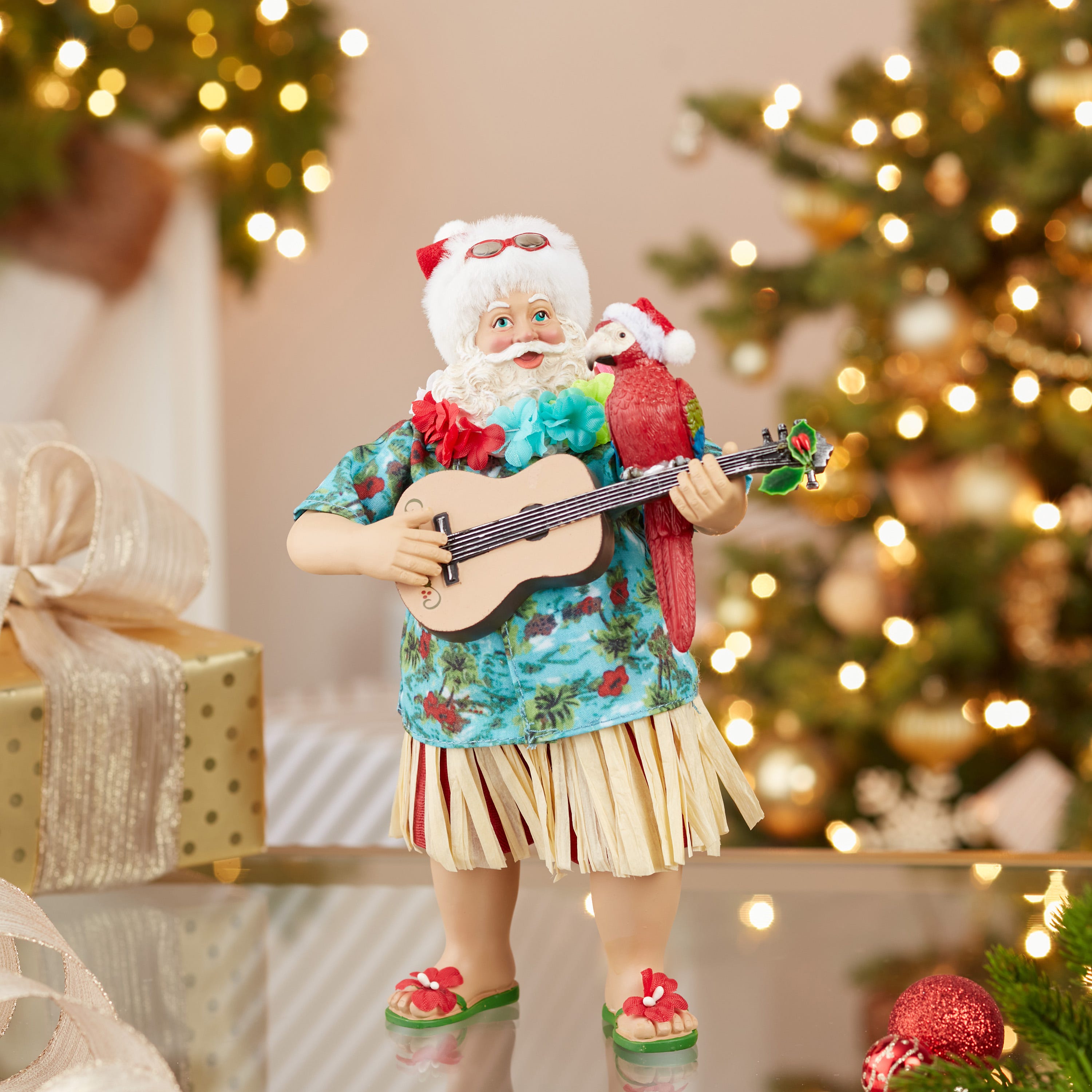Kurt Adler 11-Inch Fabriché Beach Santa
